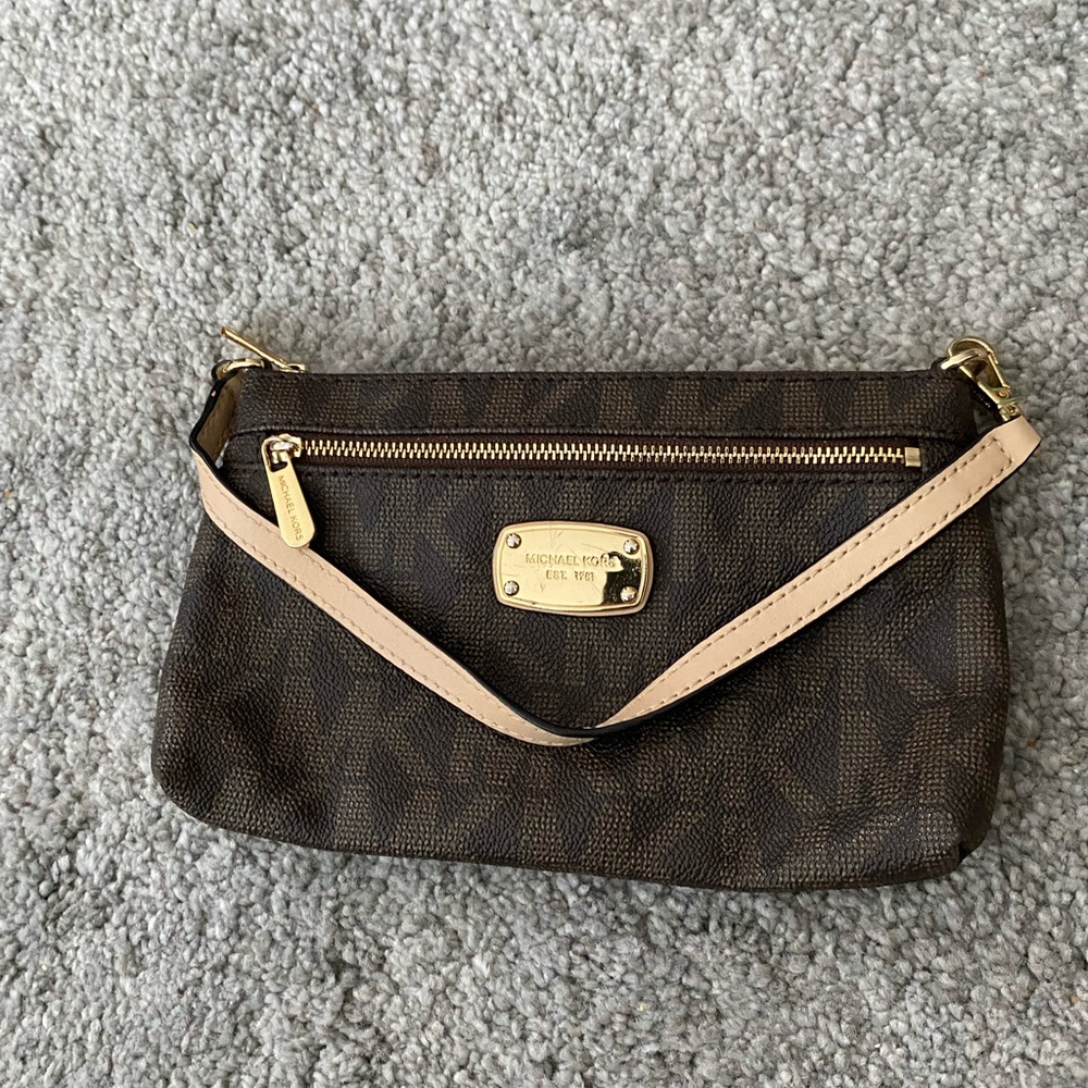 Michael Kors purse